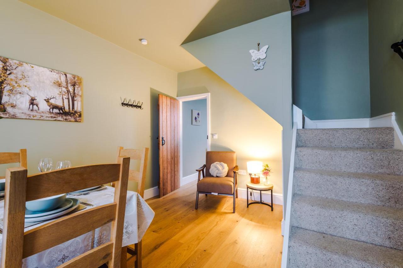 New! Gorgeous 2-Bed Home In Chester City Centre By 53 Degrees Property - Incredible Location, Ideal For Small Groups - Sleeps 6! エクステリア 写真